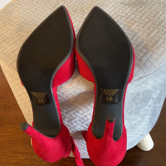 NEW Delicious Red Pump Heels| No Box - Picture 8 of 8